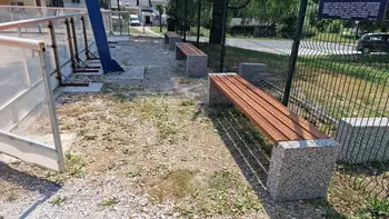 Nova urbana oprema na igrišču na Kočni