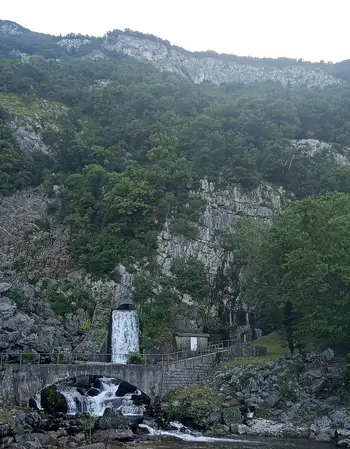 S PD mimo Otliškega okna na Sinji vrh in Poti po Robu do Cola 1.6.2025