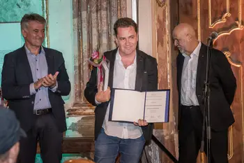 Znani nominiranci za pesniško nagrado Fanny Haussmann 2025