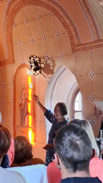 Mistični sončni vzhod pri sv. Filipu in Jakobu na Golavabuški planoti 