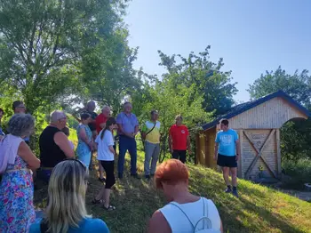 Obisk čebelarjev ČD Sveta Ana pri Lenartu v Slovenskih Goricah.