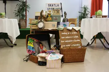 Alzheimer caffe -Škatla spominov