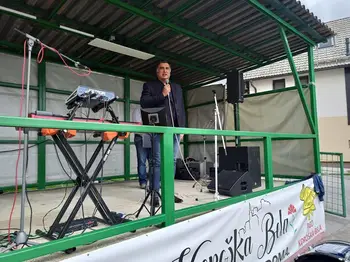 Praznično in dobrodelno v KS Slovenski Javornik-Koroška Bela