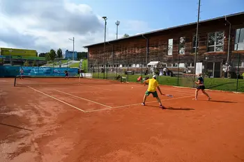 15. Dobrodelni županov teniški turnir