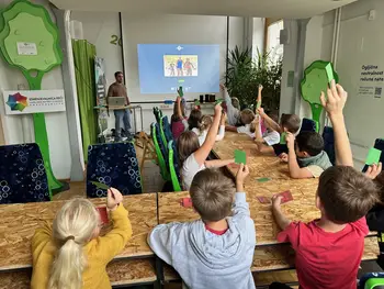 Imamo prvo generacijo Ambasadorjev Misije 100