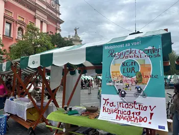 Ste že zbrali pet nalepk za sodelovanje v nagradnem žrebu “Trajnostno v knjižnico po nagrado!”?