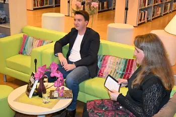 Gal Prevoršek v Občinski knjižnici Prebold predstavil svoj knjižni prvenec