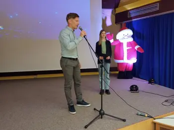 Prijetno prednovoletno druženje starejših v KS Plavž
