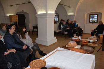 Adventni sejem na Dvorcu Visoko s Podbreško potico