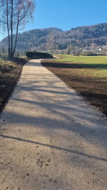 Zaključena rekonstrukcija ceste na Blejski Dobravi
