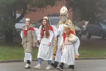 Obisk Miklavža z Miklavževim bazarjem Obisk Miklavža z Miklavževim bazarjem