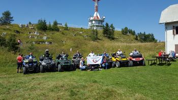 Paraplegiki na štirikolesnih motorjih