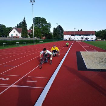 Atletska ekipa Društva paraplegikov Koroške druga v  Mariboru
