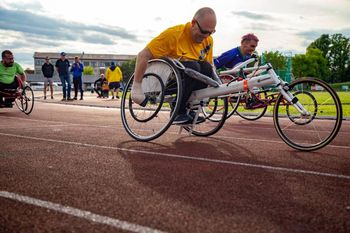 Ostajajo drugi v atletski ligi