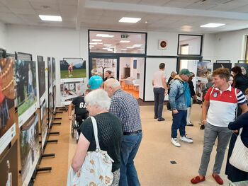 Fotografska razstava "Nič drugačno življenje"