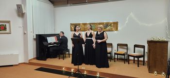 Le Dive in božične melodije