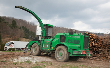 Sekanci so rešitev za čiščenje gozda