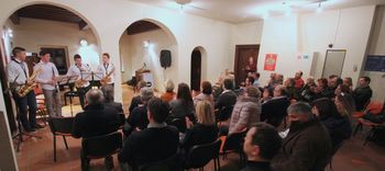 Poštni muzej odprl razstavo Ko udari strela