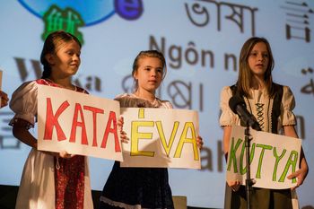 Festival jezikov 2018 -  pisan,  pester in uspešen