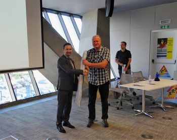 Usposabljanje za načrtovanje šolskih poti in podelitev znakov šolska pot