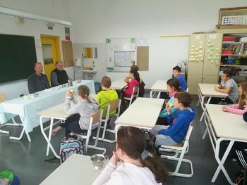 Župan zajtrkoval v družbi petošolcev OŠ Kobarid 