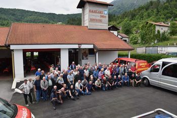 Srečanje gasilskih veteranov bivše GZ Gornje Posočje v Breginju