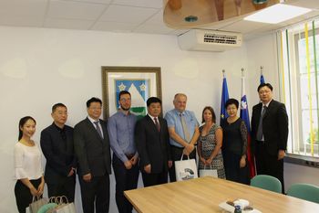 Župan je sprejel delegacijo iz Šanghaja Župan je sprejel delegacijo iz Šanghaja