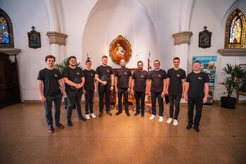 Slovenska pesem čez ocean: Oktet Jurij Dalmatin na gostovanju med Slovenci v Argentini