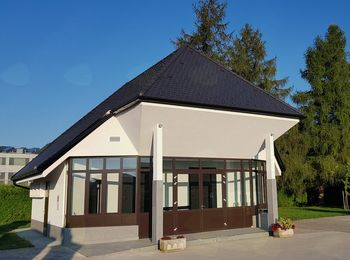 Obnovljena mrliška vežica