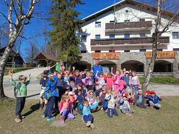 Pohod mladih planincev na Mrzlico