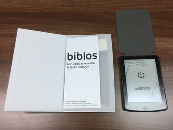 Predstavitev e-bralnikov in elektronskih knjig na portalu Biblos