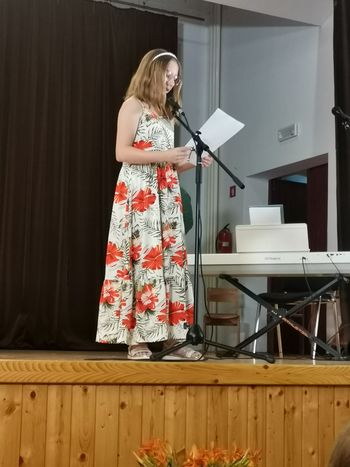 NAŠA PESNICA ŽANA