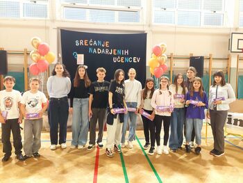 SREČANJE NADARJENIH UČENCEV NA OŠ HAJDINA