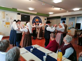 Druženje in obdarovanje ob novem letu 