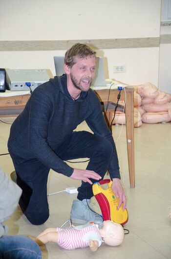 Bi znal/a pomagati danes, če bi bilo potrebno?