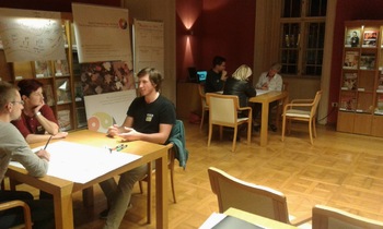 Prva Proaktivna kavarna v Ravnah na Koroškem osvetlila zanimive nove pobude za mesto Prva Proaktivna kavarna v Ravnah na Koroškem osvetlila zanimive nove pobude za mesto