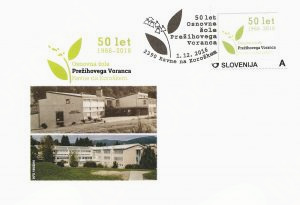 Ob 50. obletnici Osnovne šole Prežihovega Voranca Ravne na Koroškem je na pošti Ravne v uporabi priložnostni poštni žig