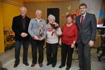 Srečanje starostnikov  Krajevne organizacije Rdečega križa Kotlje in Ravne