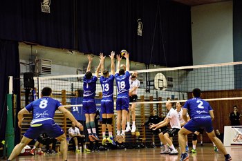 Sezono uspešno končali odbojkarji druge ekipe in starejši dečki 