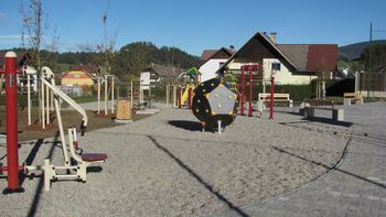 Večnamensko igrišče Kotlje