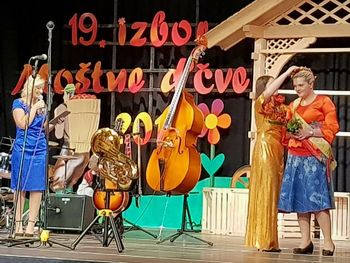 Nova Moštna dečva je Urška Bricman iz Kotelj