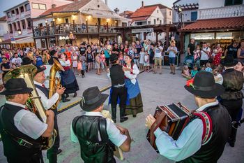 Slovenska noč na Pašmanu