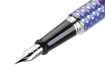 DEVETOŠOLCI V PROZI IN POEZIJI O DOMOVINI