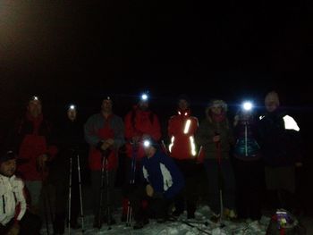 Sneg, polna luna in dobra družba - odlična kombinacija za nočni pohod na Mali Golak