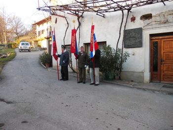 Med prvimi primorskimi borci proti fašizmu