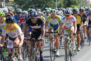 Skozi Log - Dragomer smetana amaterskega kolesarstva Skozi Log - Dragomer smetana amaterskega kolesarstva