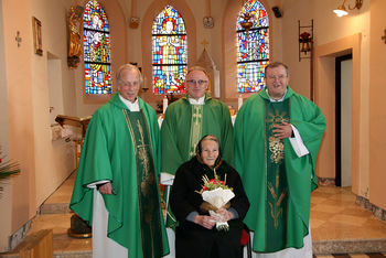 100. rojstni dan Prelovškove mame Agate