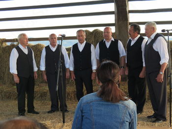 Območno srečanje pevcev ljudskih pesmi in godcev ljudskih viž