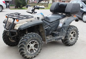 Divjanje motokrosistov povzroča nevzdržno stanje