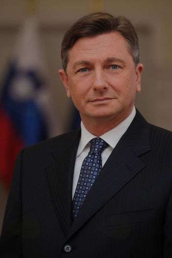 Borut Pahor, predsednik Republike Slovenije: Pot pod noge